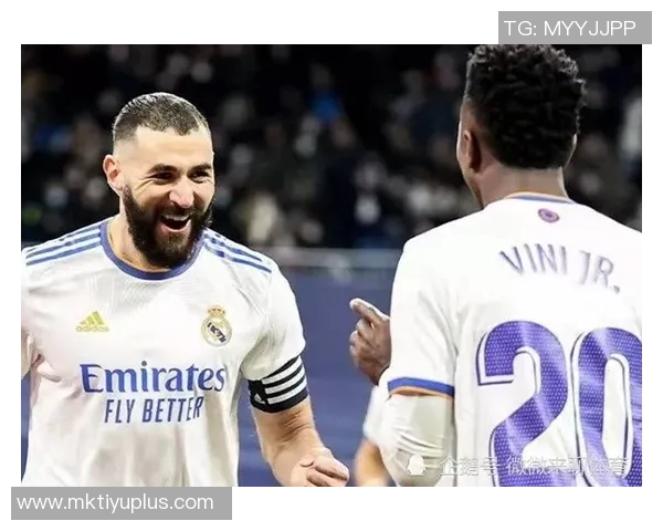 维尼修斯与阿隆索亲密互动缓解皇马更衣室紧张气氛 维尼修斯与阿隆索亲密互动缓解皇马更衣室紧张气氛