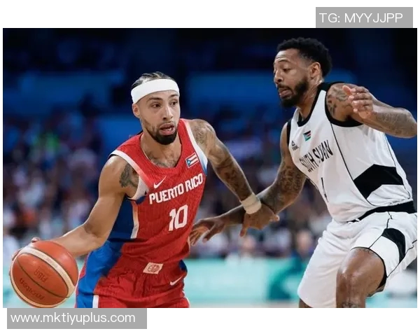 阿尔瓦拉多表现抢眼全场最高24分三分球命中率高达545 阿尔瓦拉多表现抢眼全场最高24分三分球命中率高达545