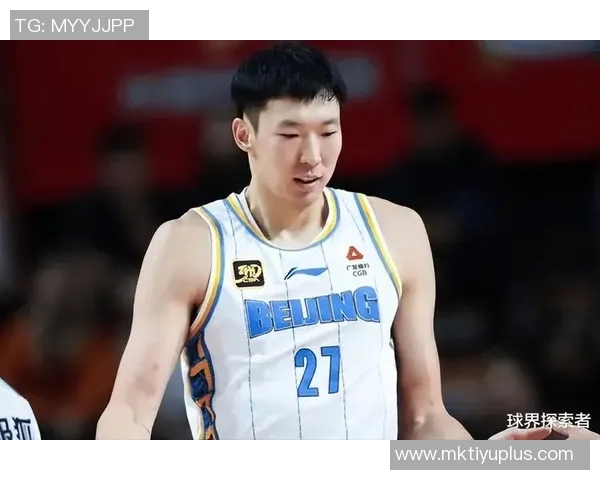 周琦表现惊艳豪华两双助力球队赢得比赛展现超强统治力