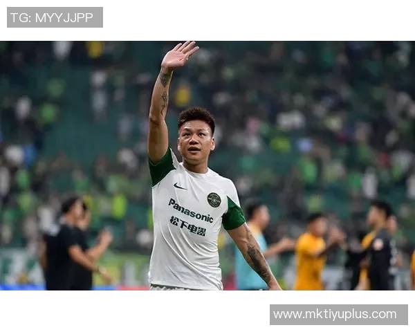 上海海港即将引援岳鑫卢永涛加盟在即助力球队新赛季 上海海港即将引援岳鑫卢永涛加盟在即助力球队新赛季