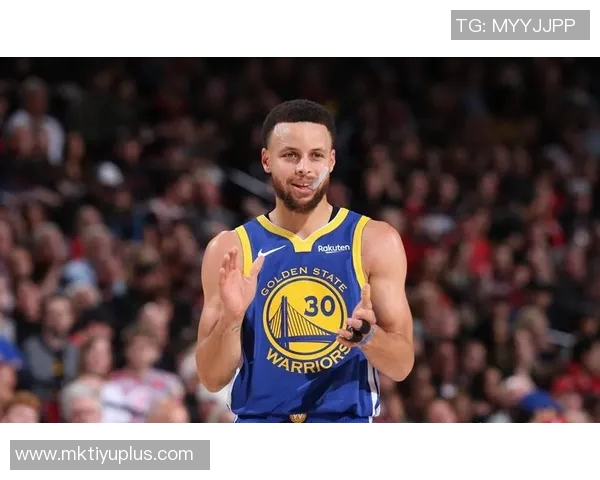 库里谈勇士进攻哲学受巴萨TikiTaka启发科尔的独特指导让球队焕发新生 库里谈勇士进攻哲学受巴萨TikiTaka启发科尔的独特指导让球队焕发新生